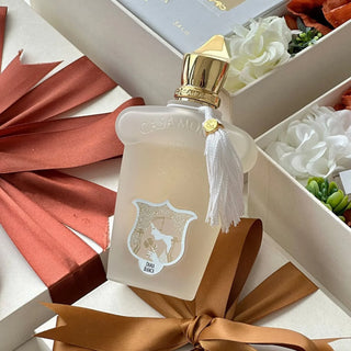 קסמורטי דמה ביאנקה לאישה